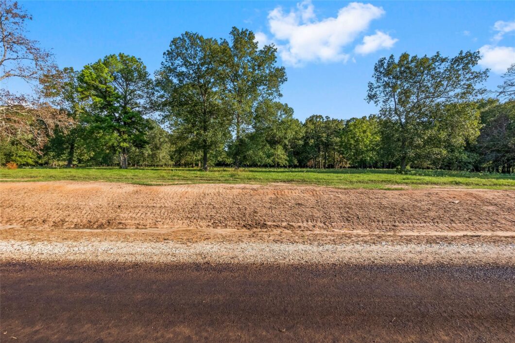 33166699 6034 alans memorial lane